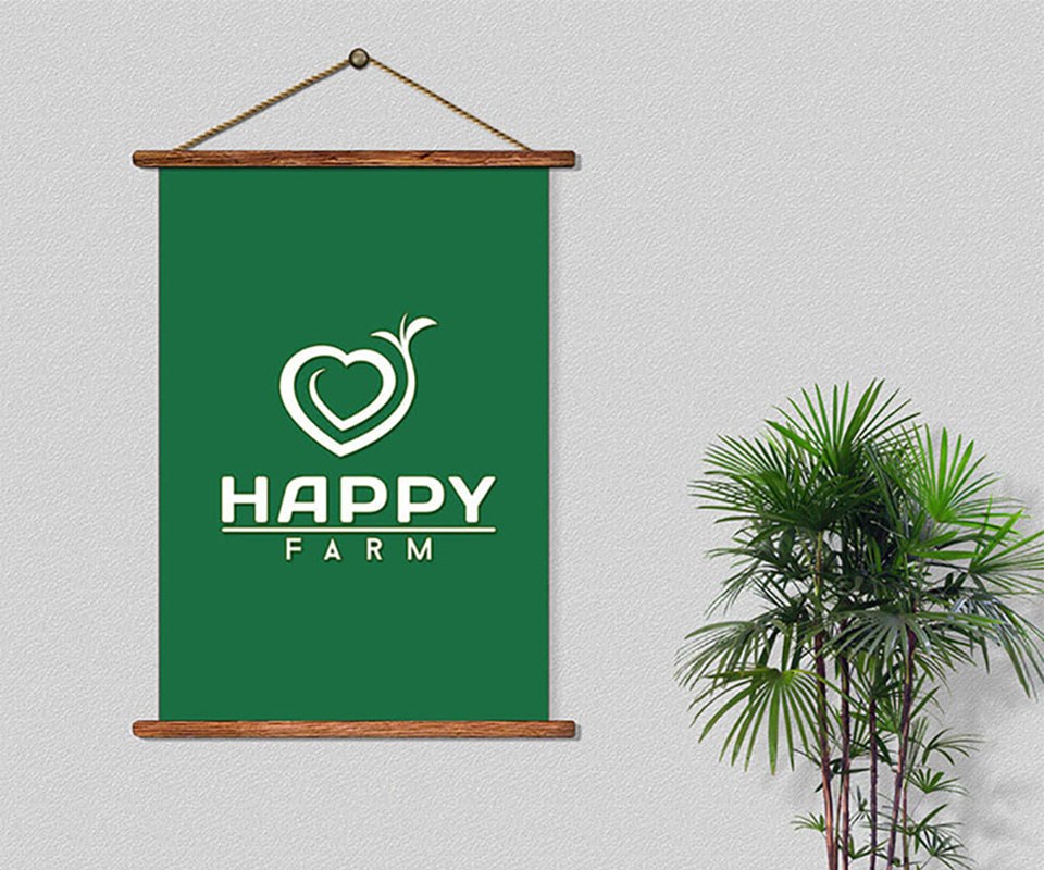Biển treo và nhận diện Biển treo Happy Farm với logo trái tim mọc mầm
