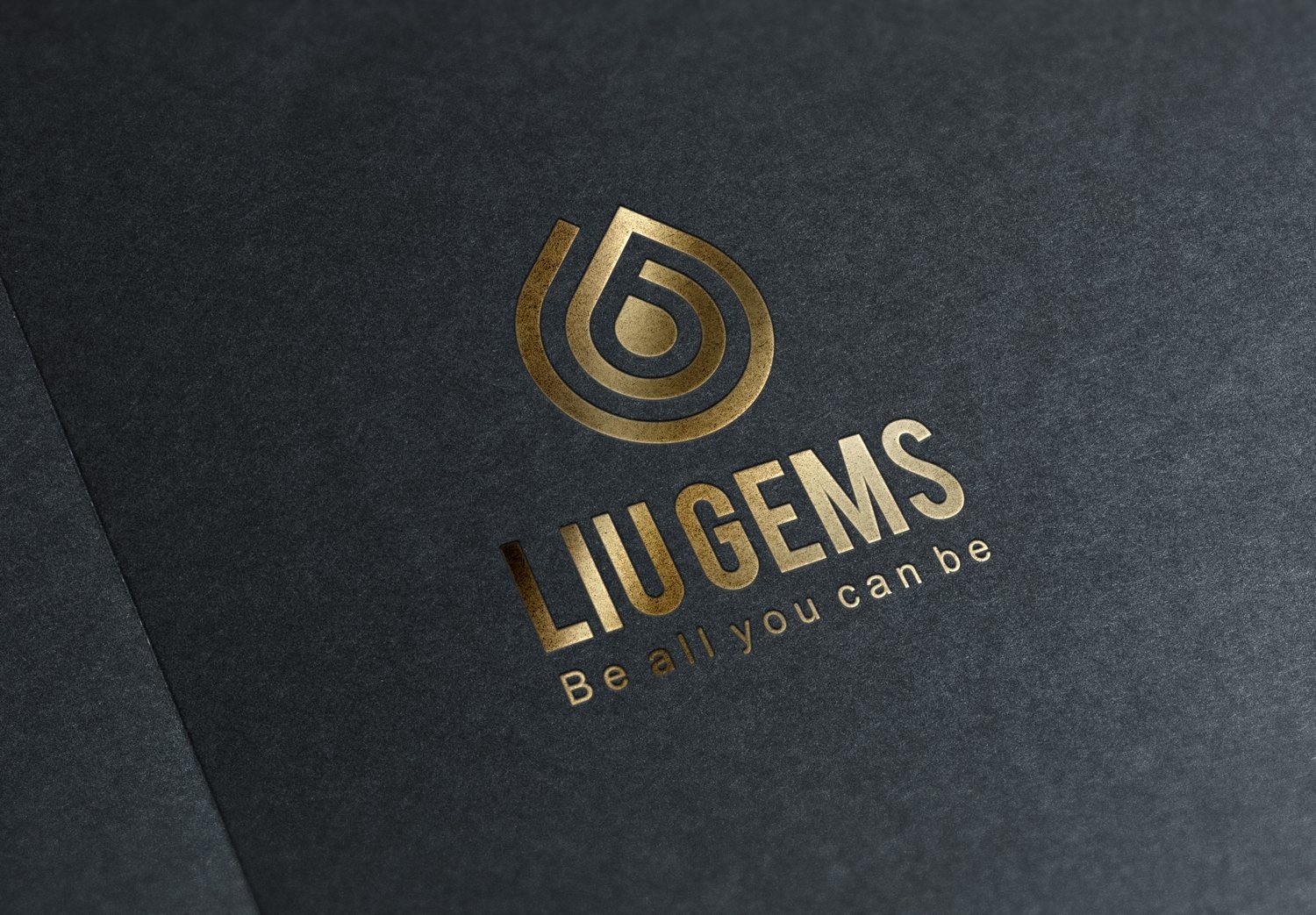 LiuGems, tám sắc chung một hình